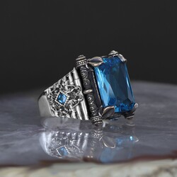 925 Sterling Silver Men's Ring with Aqua Marine Stone - 1