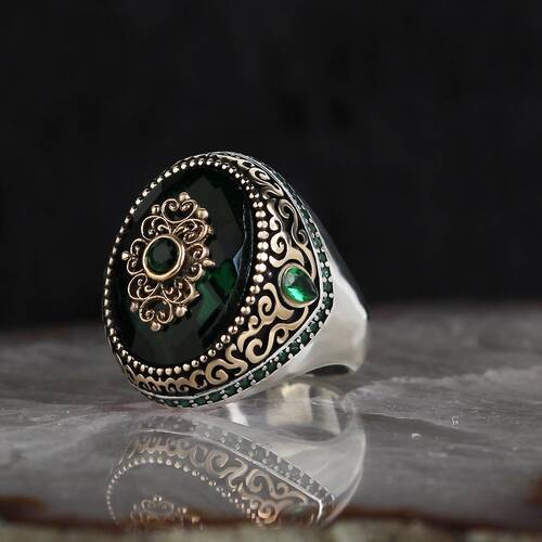 925 Sterling Silver Men's Ring with Green Zircon Stone - 1