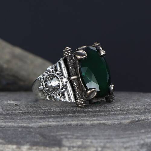 925 Sterling Silver Men's Ring with Green Zircon Stone - 1