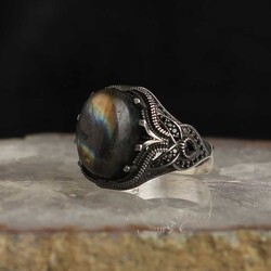 925 Sterling Silver Men's Ring with Labradorite Stone - 2