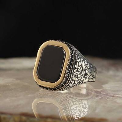 925 Sterling Silver Men's Ring with Onyx Stone - 1