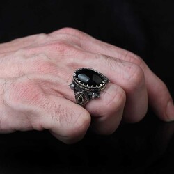 925 Sterling Silver Men's Ring with Onyx Stone - 3