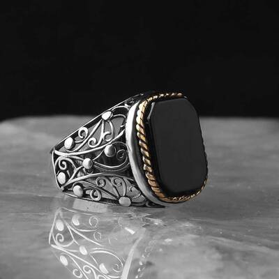 925 Sterling Silver Men's Ring with Onyx Stone - 2