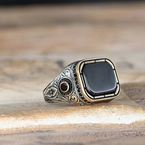 925 Sterling Silver Men's Ring with Onyx Stone - 2