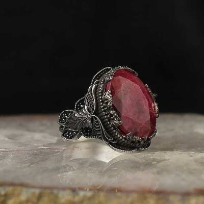 925 Sterling Silver Men's Ring with Ruby Stone - 1