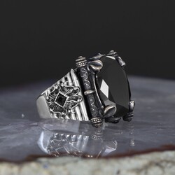 925 Sterling Silver Men's Ring with Zircon Stone - 1