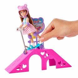 Barbie Chelsea Skate Park HJY35 - 2