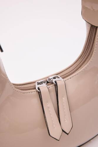 Cherry Patent Beige Baguette Bag - 3