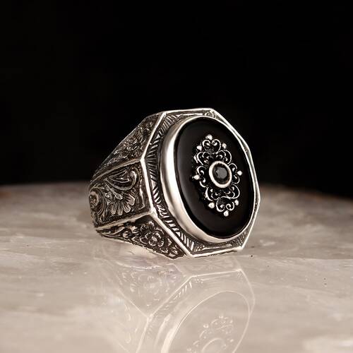 Handcrafted 925 Sterling Silver Men's Ring - 1