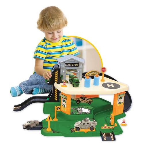 Military Garage Play Set - 4